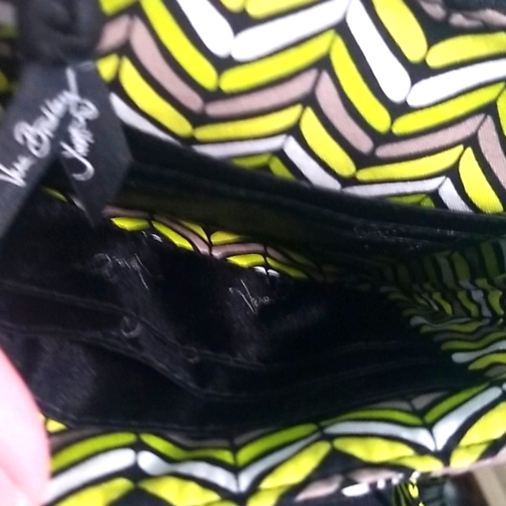 VERA BRADLEY CROSSBODY BAG BLACK AND YELLOW - Picture 8 of 8